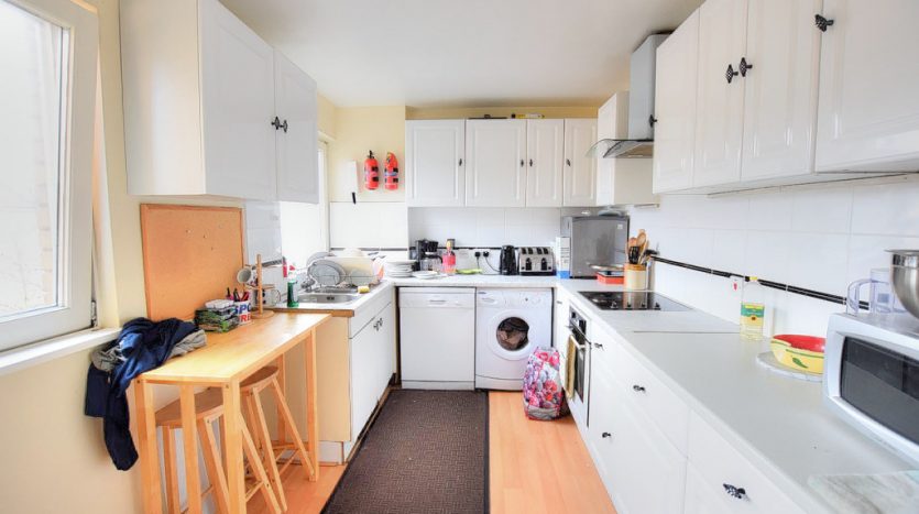 1 Bedroom Shared House To Rent in Cyclops Mews, London, E14 