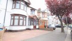 3 Bedroom Mid Terraced House To Rent in Hastings Avenue, Ilford, IG6 