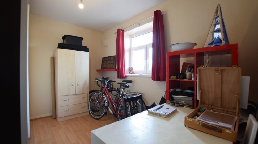 2 Bedroom Flat For Sale in Teale Street, Hackney, E2 9