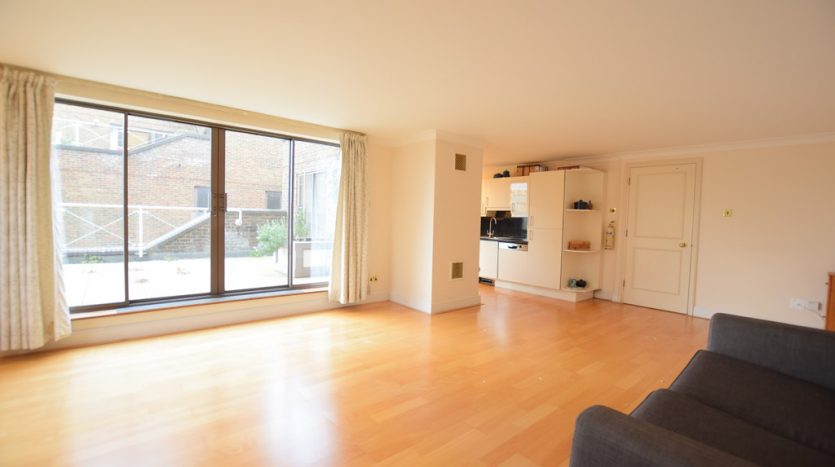 1 Bedroom Apartment To Rent in Cumberland Mills Square, Isle of Dogs, E14 