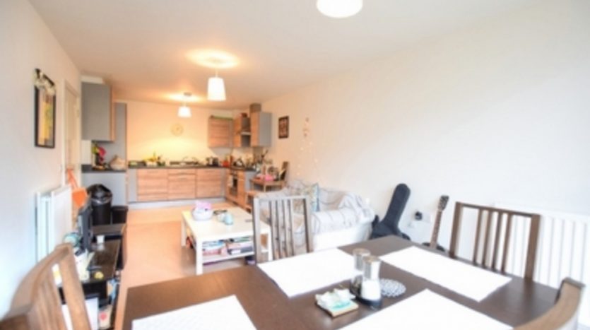 2 Bedroom Apartment To Rent in Tarves Way, Greenwich, SE10