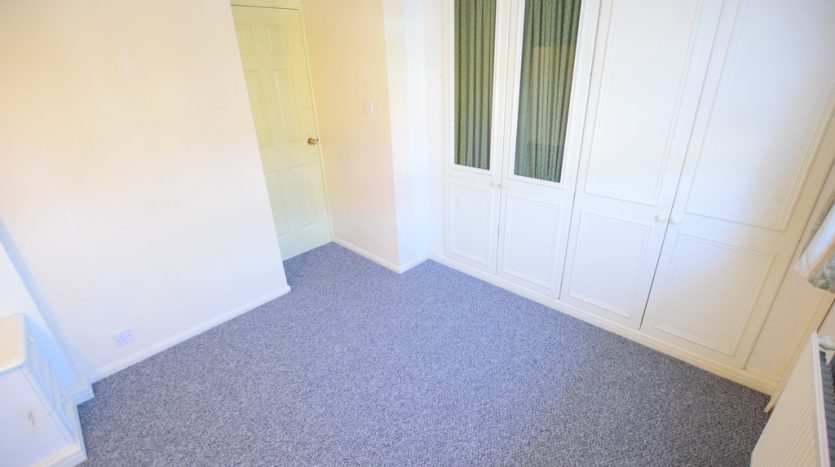2 Bedroom End Terraced House To Rent in Crystal Way, Dagenham, RM8 