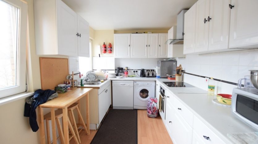 1 Bedroom Shared House To Rent in Cyclops Mews, Canary Wharf, E14 