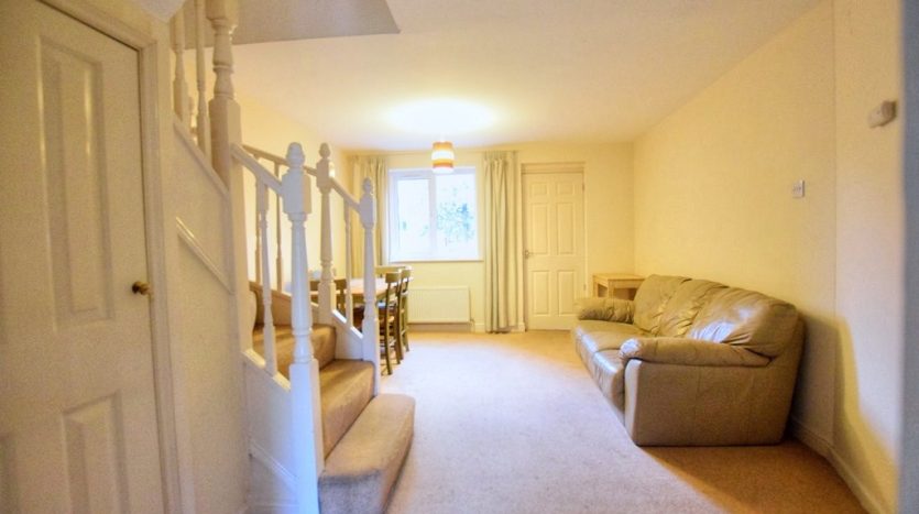 5 Bedroom Mid Terraced House To Rent in Telegraph Place, Canary Wharf, E14 