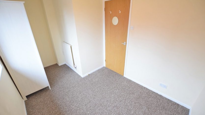 2 Bedroom Mid Terraced House For Sale in Claire Place, Canary Wharf, E14 