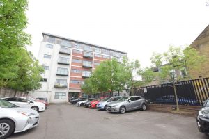 2 bedroom Apartments to rent in Ley Street Ilford