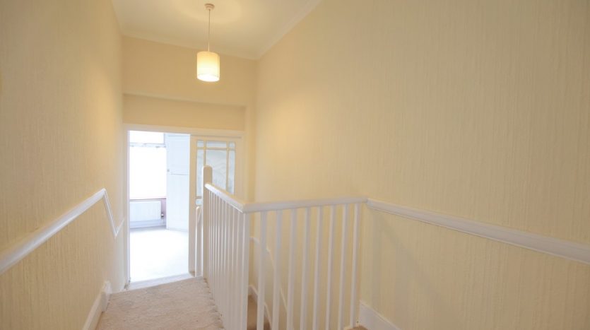 3 Bedroom End Terraced House To Rent in Audrey Road, Ilford, IG1 