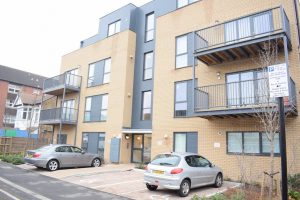 2 bedroom Apartments to rent in Clarence Avenue Ilford