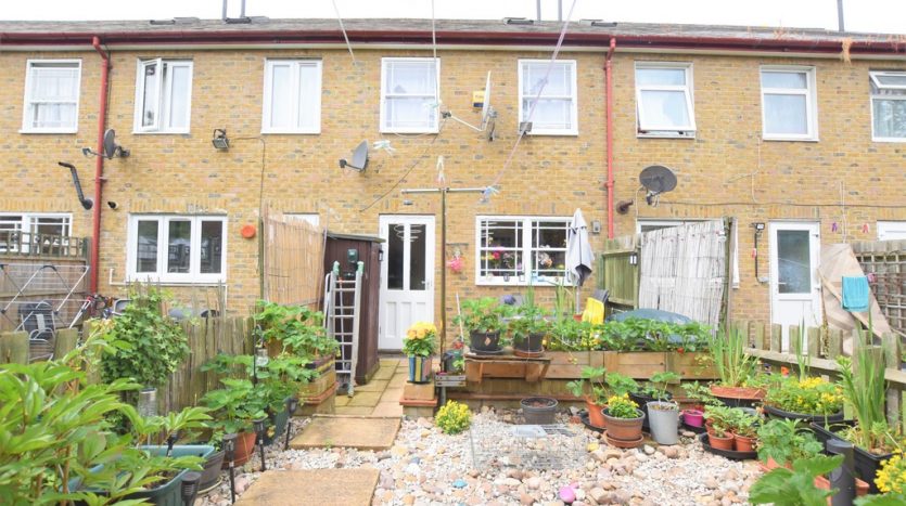 2 Bedroom Mid Terraced House For Sale in Horns Road, Ilford, IG6 
