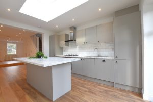 2 bedroom Houses to rent in North End Buckhurst Hill