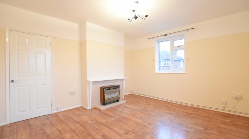 2 Bedroom  For Sale in Carlton Court Craven Gardens, Ilford, IG6 