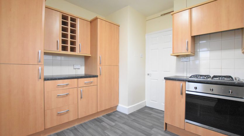 2 Bedroom  For Sale in Carlton Court Craven Gardens, Ilford, IG6 