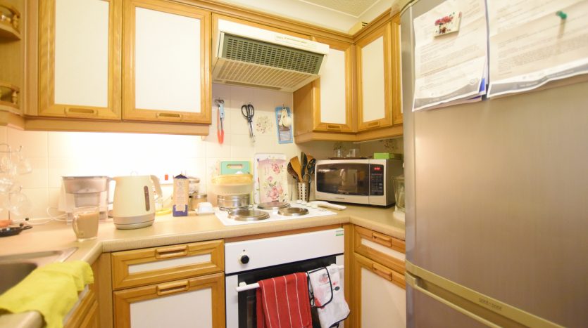 1 Bedroom  For Sale in Flat 4, Ilford, IG2 