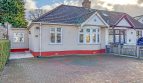 5 Bedroom Semi-Detached Bungalow For Sale in Eastern Avenue, Ilford, IG2 