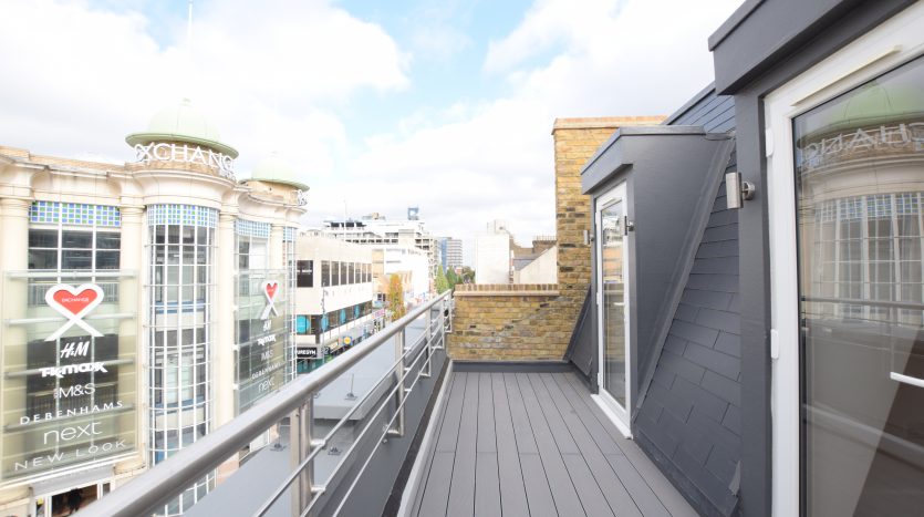 2 Bedroom  To Rent in Flat 6, Ilford, IG1 