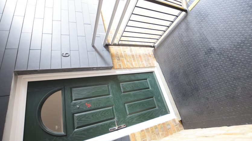 2 Bedroom  To Rent in Flat 6, Ilford, IG1 
