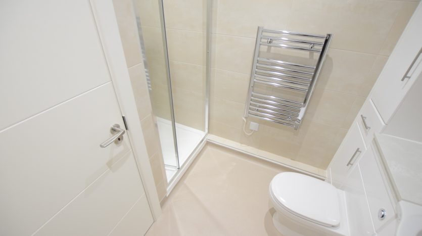 2 Bedroom  To Rent in Flat 6, Ilford, IG1 