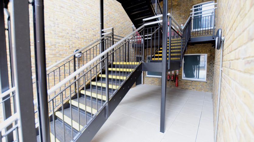 2 Bedroom  To Rent in Flat 6, Ilford, IG1 