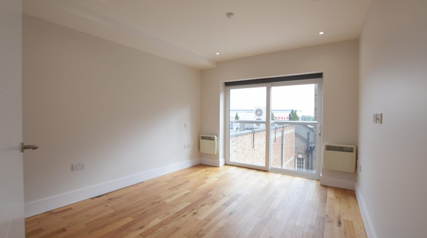 2 Bedroom  To Rent in Flat 6, Ilford, IG1 