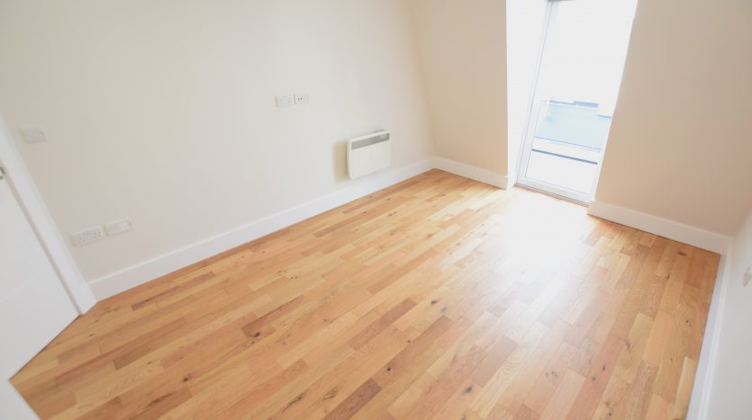 2 Bedroom  To Rent in Flat 6, Ilford, IG1 