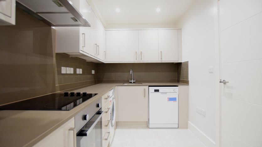 2 Bedroom  To Rent in Flat 6, Ilford, IG1 