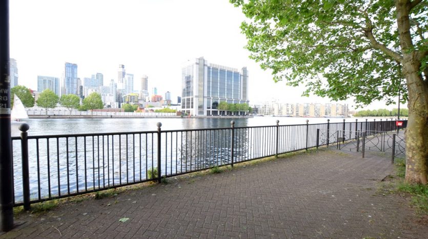 2 Bedroom  To Rent in Wheat Sheaf Close, London, E14 