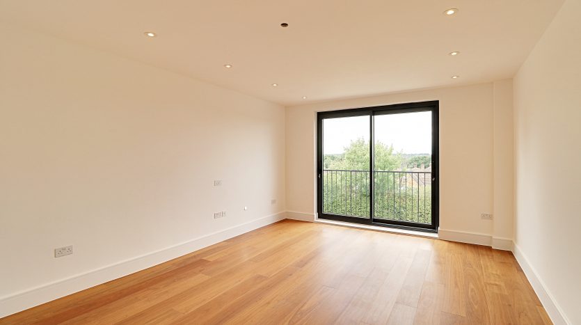 2 Bedroom  To Rent in Impact House 181-185 High Road, Chigwell, IG7 