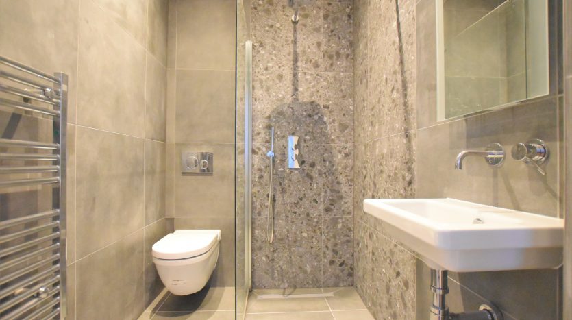 2 Bedroom  To Rent in Impact House 181-185 High Road, Chigwell, IG7 
