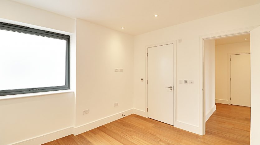 2 Bedroom  To Rent in Impact House 181-185 High Road, Chigwell, IG7 
