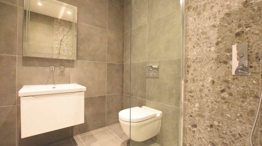 2 Bedroom  To Rent in Impact House 181-185 High Road, Chigwell, IG7 