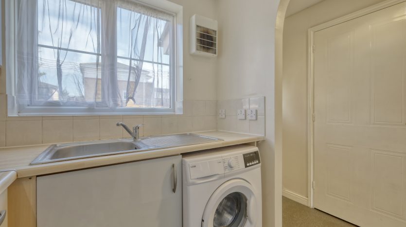 2 Bedroom Terraced House To Rent in Champness Road, Barking, IG11
