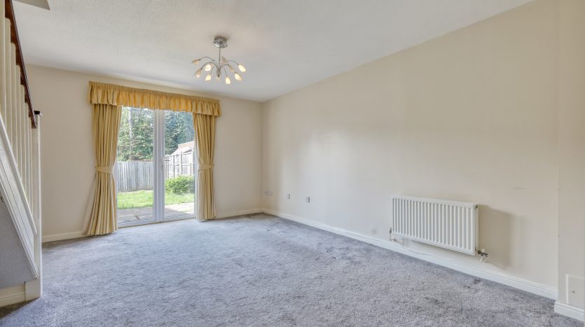 2 Bedroom Terraced House To Rent in Champness Road, Barking, IG11