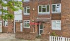 3 Bedroom Mid Terraced House To Rent in Stanway Close, Chigwell, IG7 