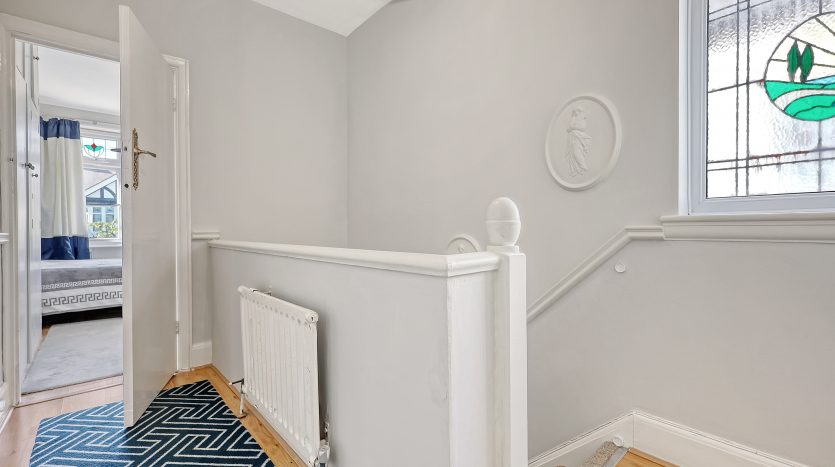 3 Bedroom Semi-Detached House For Sale in (Sales), 88 Highwood Gardens, Ilford, IG5 