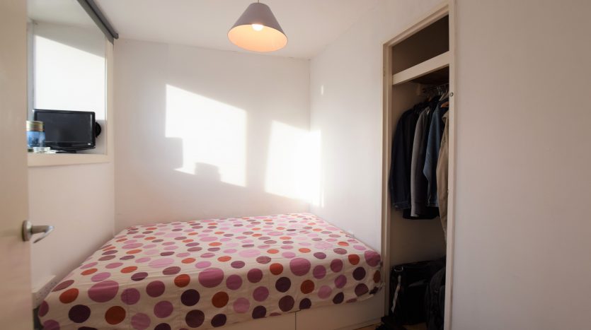 3 Bedroom House To Rent in Tiptree Crescent, Ilford, IG5 