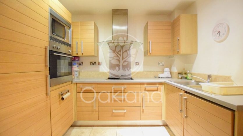 1 Bedroom Flat To Rent in City Tower 3 Limeharbour, London, E14 