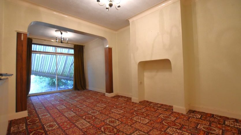 3 Bedroom  For Sale in Ashurst Drive, Barkingside, IG6 