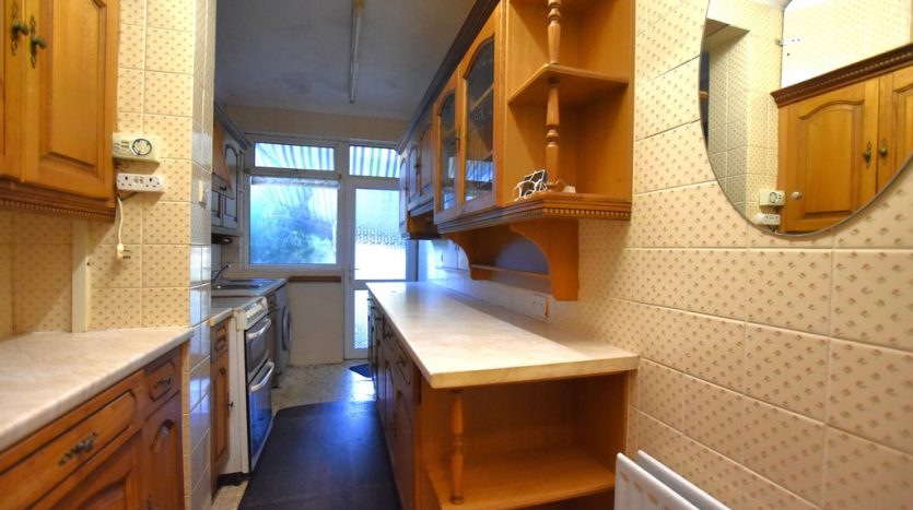 3 Bedroom  For Sale in Ashurst Drive, Barkingside, IG6 