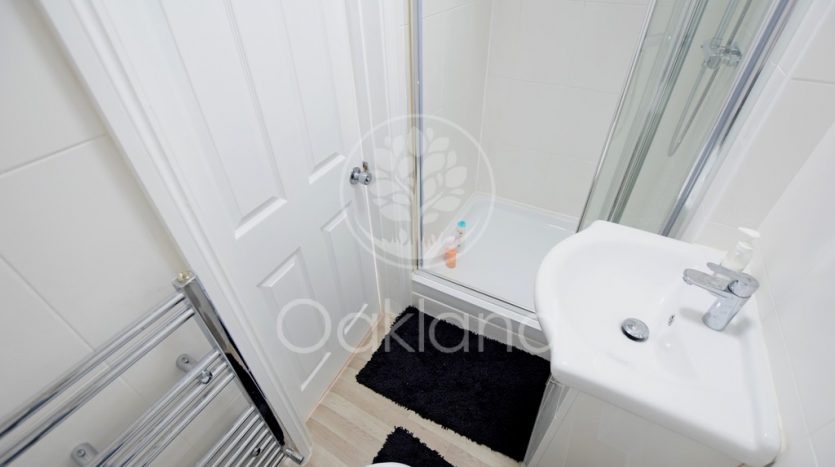 1 Bedroom  To Rent in Ashgrove Road, Goodmayes, IG3 