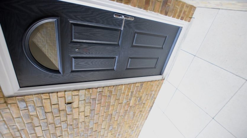 2 Bedroom  To Rent in Postway Mews, Ilford, IG1 