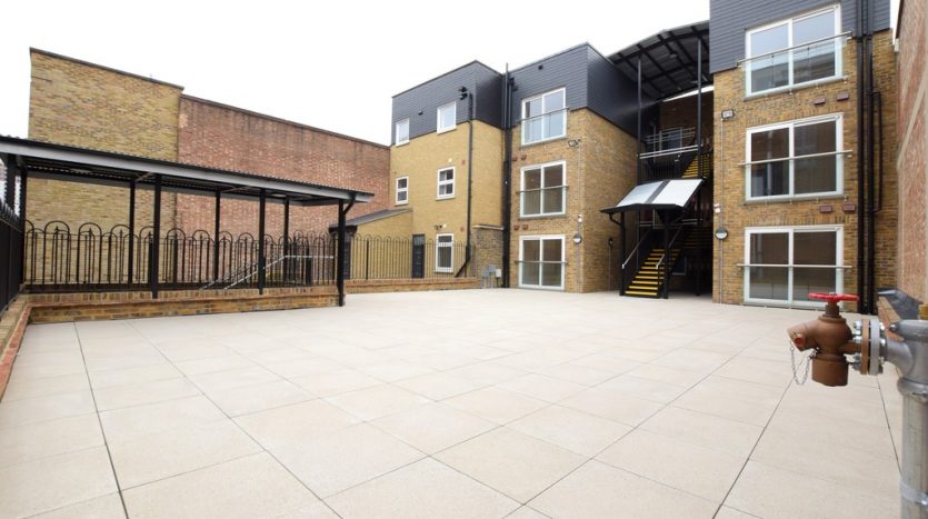 2 Bedroom  To Rent in Postway Mews, Ilford, IG1 