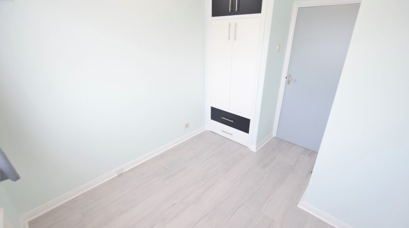 3 Bedroom Semi-Detached House To Rent in Epsom Road, Ilford, IG3 