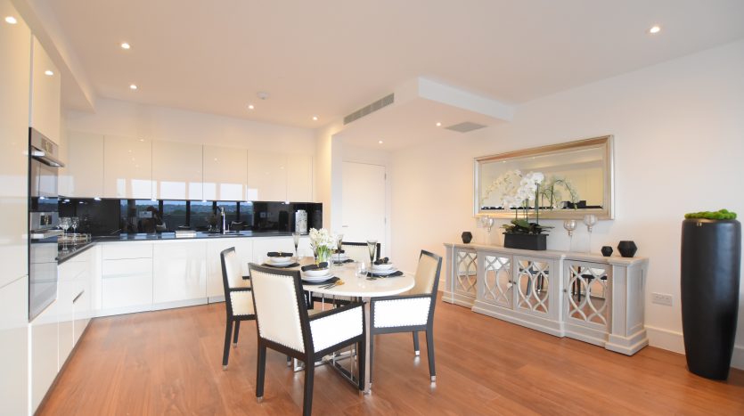 2 Bedroom  To Rent in Impact House 181-185 High Road, Chigwell, IG7 