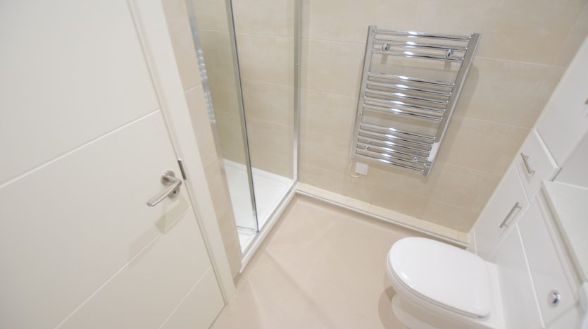 2 Bedroom  To Rent in Flat 4, Ilford, IG1 