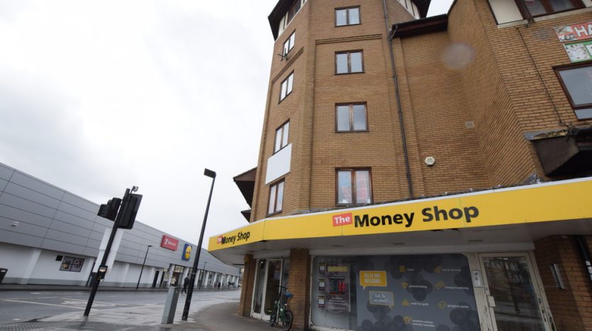 1 Bedroom  To Rent in South Street, Romford, RM1 