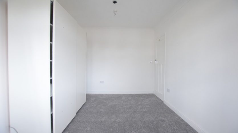 3 Bedroom  For Sale in Rushden Gardens, Barkingside, IG5 