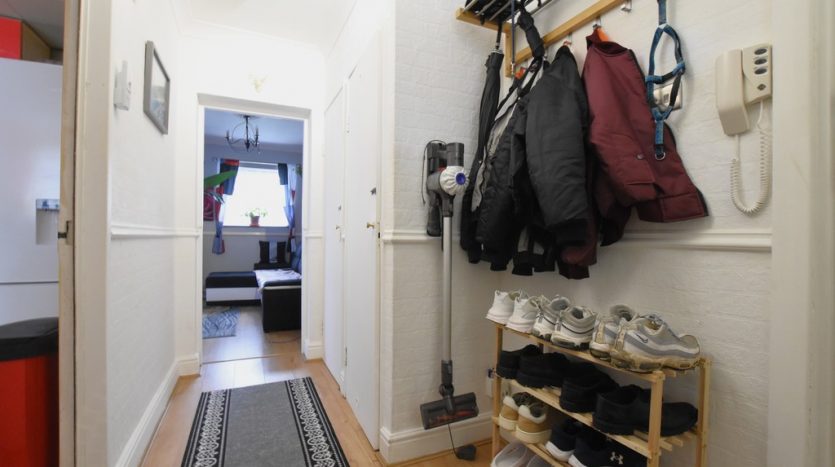 2 Bedroom  For Sale in Padnall Road, Essex, RM6 