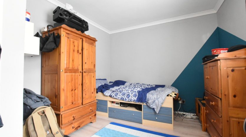 2 Bedroom  For Sale in Padnall Road, Essex, RM6 