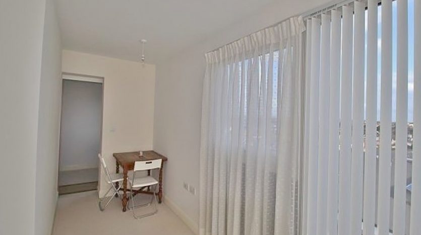 1 Bedroom  To Rent in Eastern Avenue, Ilford, IG2 