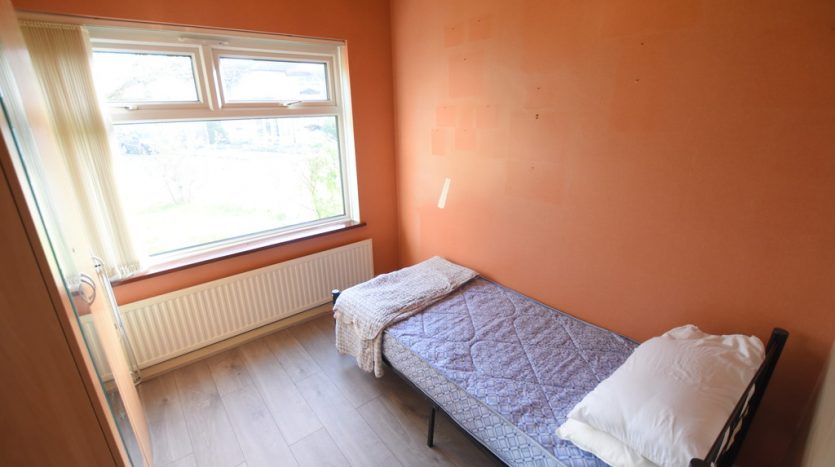 4 Bedroom  To Rent in Cecil Avenue, Hornchurch, RM11